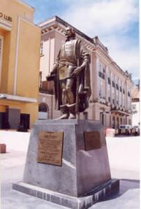 Estátua de Thomé de Souza, na praça Municipal. Foto: Secretaria de Cultura do Estado da Bahia